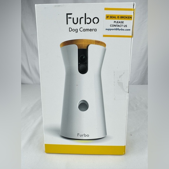 Furbo Dog Camera Treat Tossing Pet Camera 1080p HD WiFi 2-Way Audio Night Vision